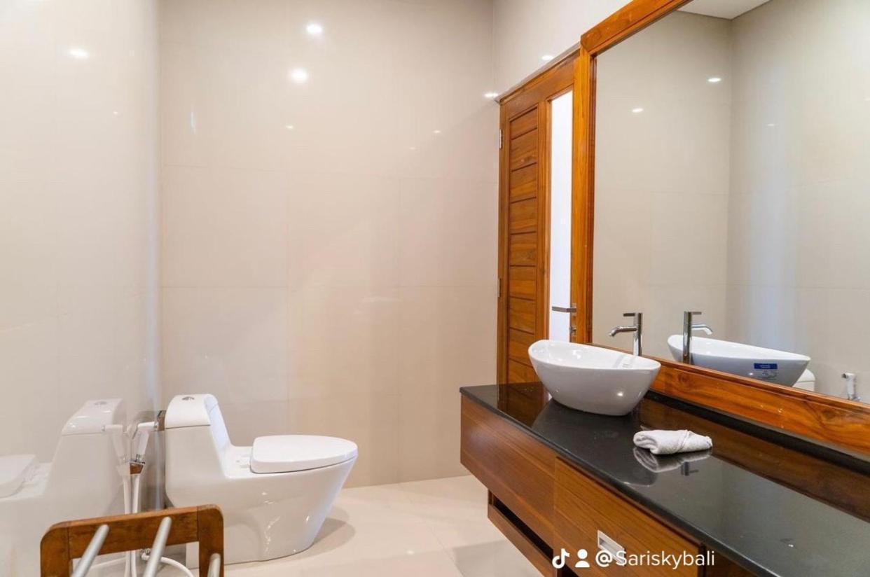 מלון Kubupenlokan Sari Sky Bali מראה חיצוני תמונה